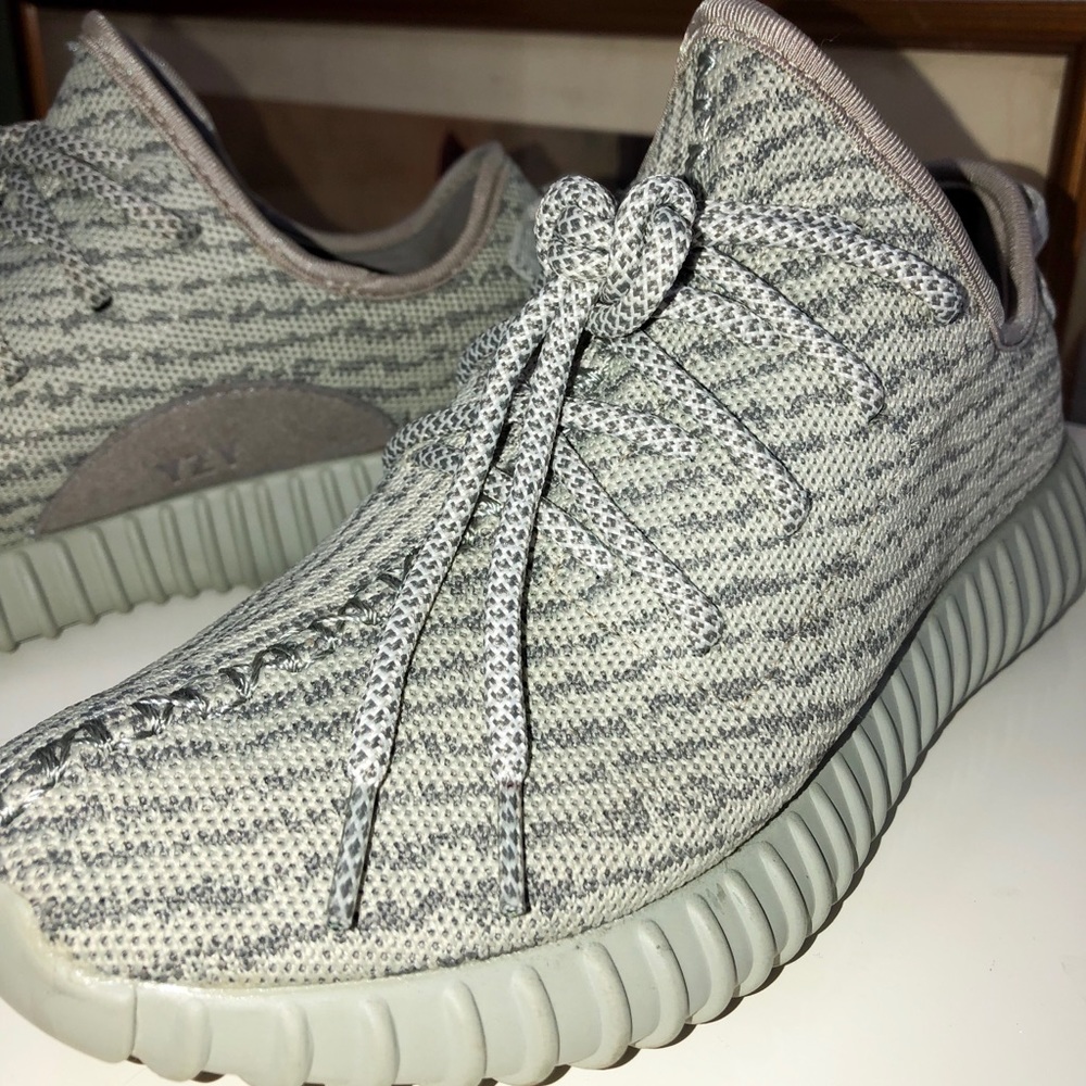Yeezy adidas (unsure authenticity)